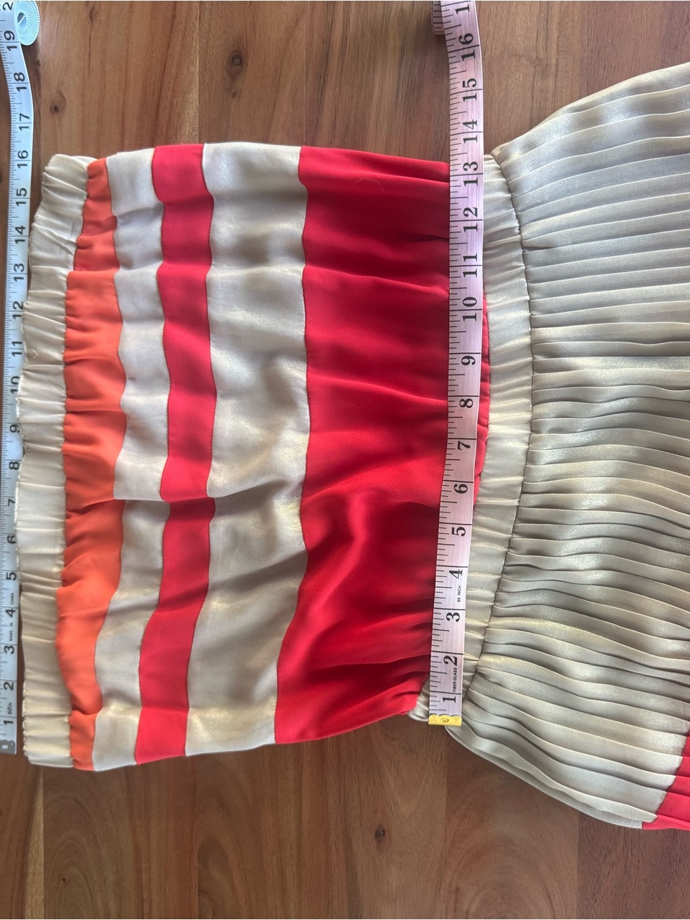 Y2K Cache strapless pleated maxi dress - Picture 10 of 11